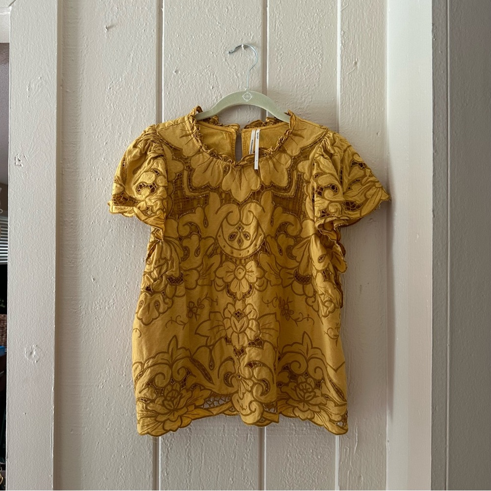 Elegant Yellow Lace Women's Top